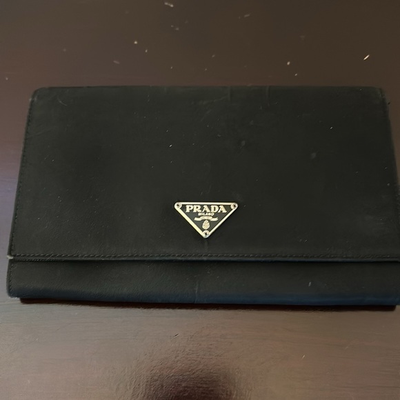 Prada  black wallet - Picture 3 of 3